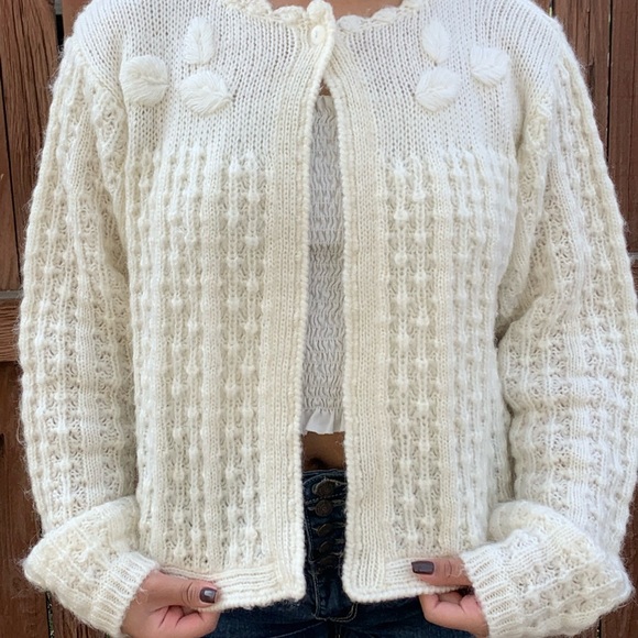 Personal Petites Sweater - Picture 3 of 4